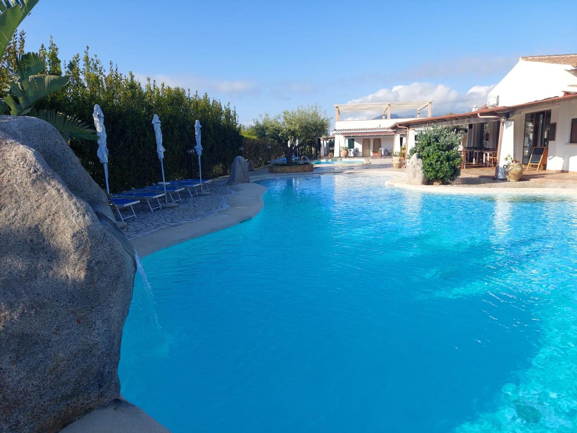 Sisula Country Hotel & Spa Orosei Luaran gambar